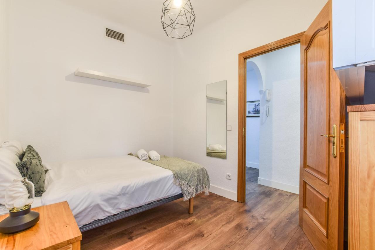 Retiro VIII Apartment Madrid Luaran gambar