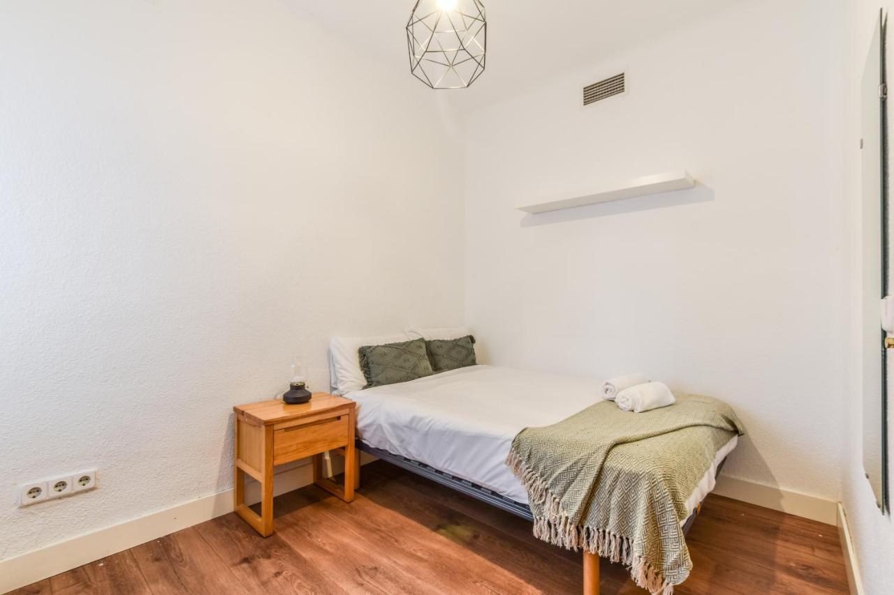 Retiro VIII Apartment Madrid Luaran gambar