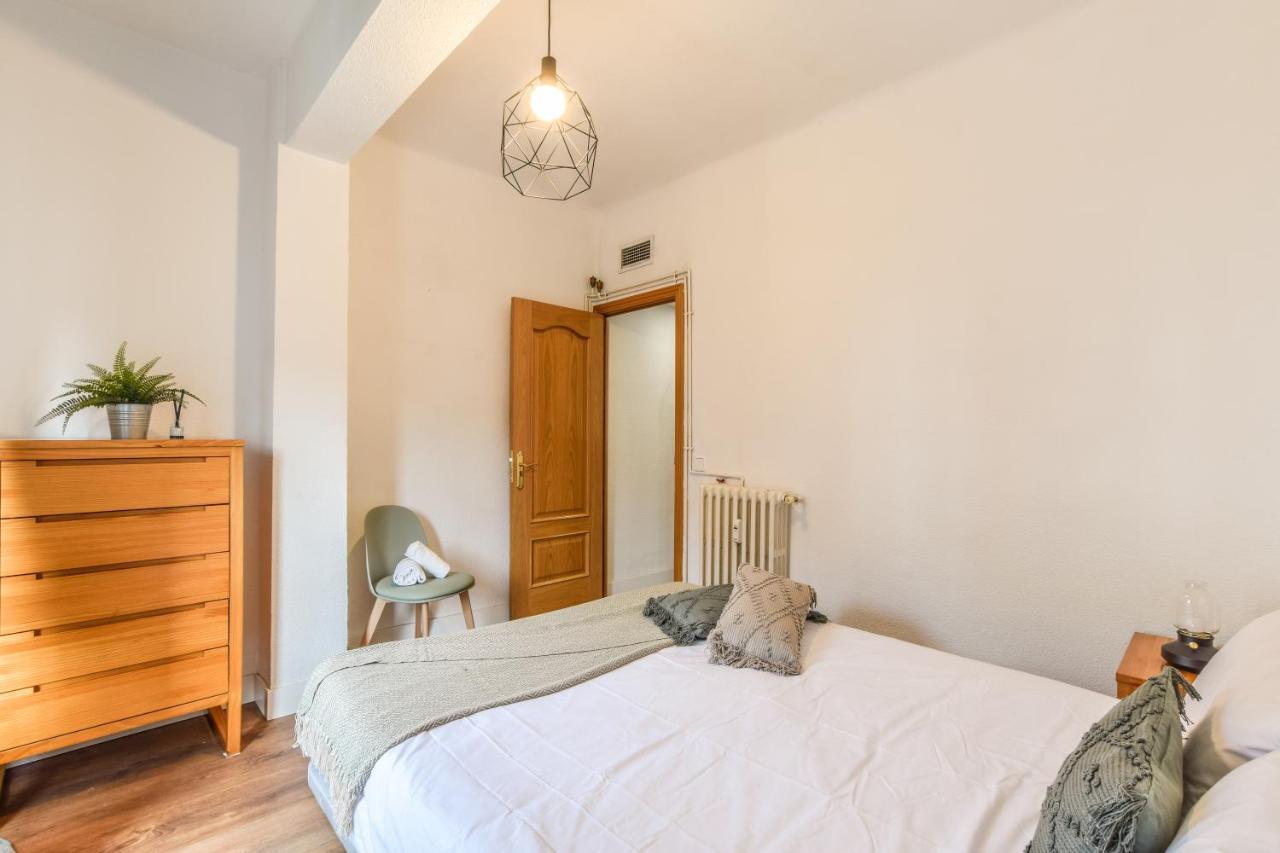 Retiro VIII Apartment Madrid Luaran gambar